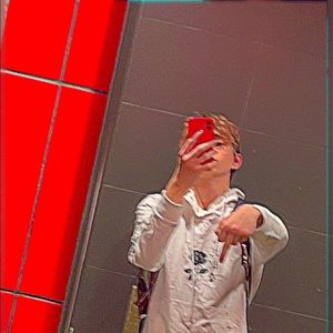 Meet your Posher, August